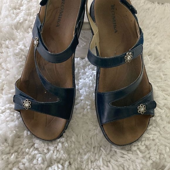 RoMika a Fidschi 54 Leather Strappy Sandals Size 7 - Picture 3 of 6